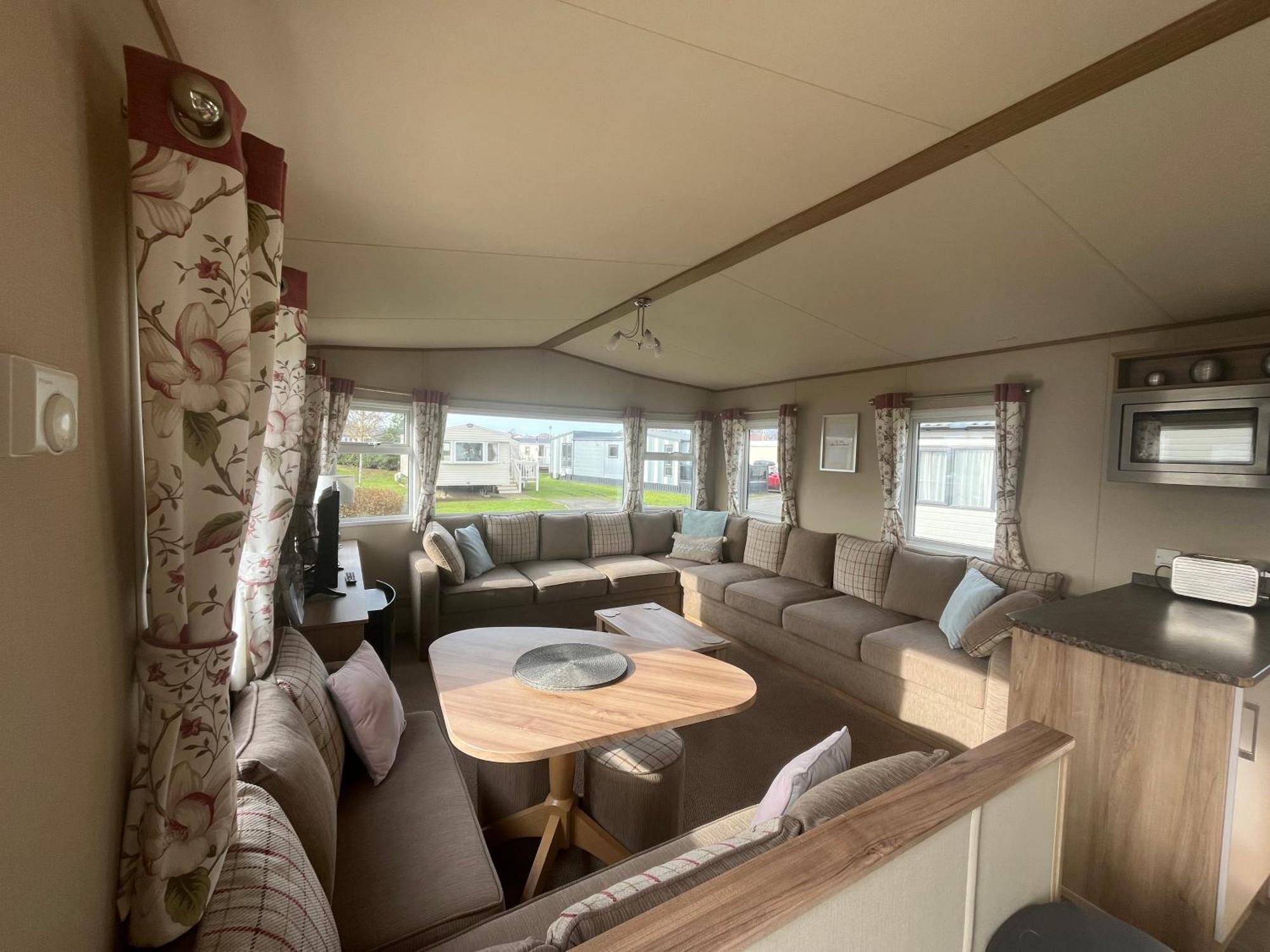 Tattershall Lakes Kingfisher Caravan 8 Berth With Hot Tub & Wifi Екстер'єр фото