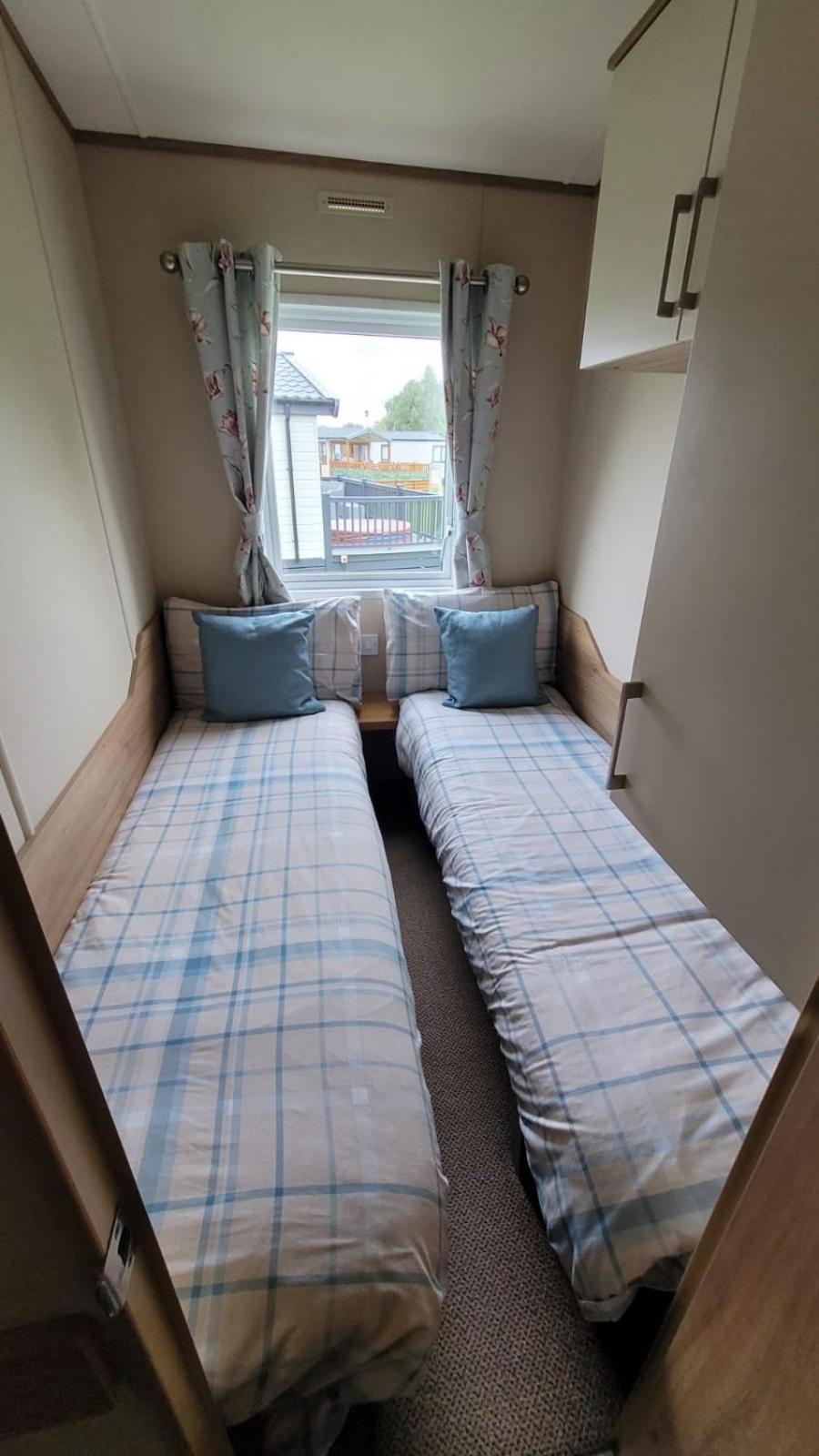 Tattershall Lakes Kingfisher Caravan 8 Berth With Hot Tub & Wifi Екстер'єр фото