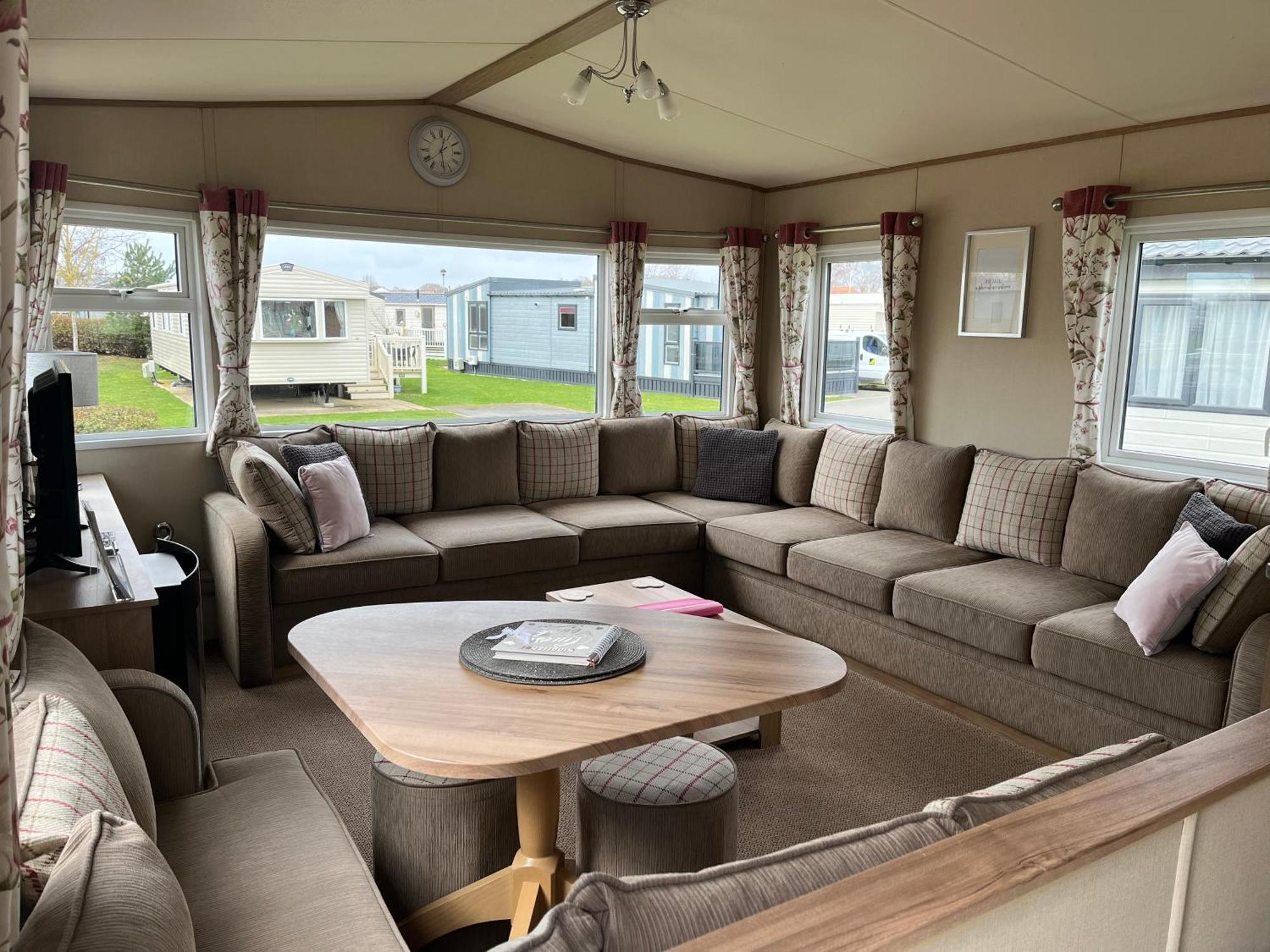 Tattershall Lakes Kingfisher Caravan 8 Berth With Hot Tub & Wifi Екстер'єр фото