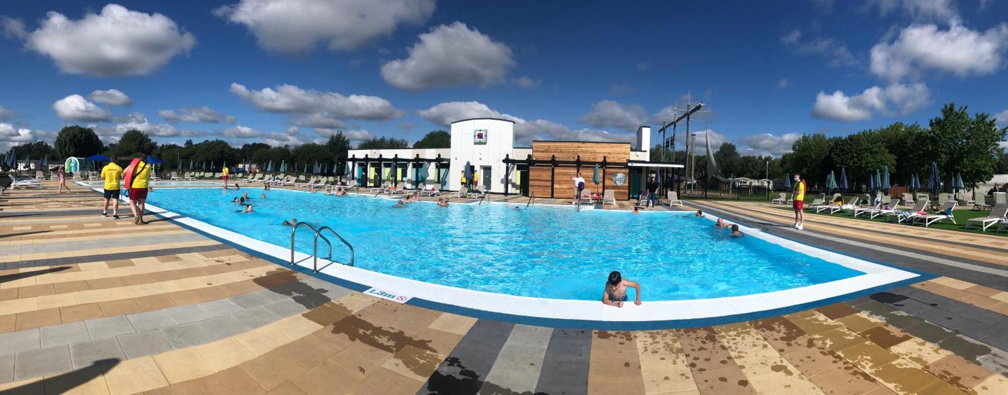 Tattershall Lakes Kingfisher Caravan 8 Berth With Hot Tub & Wifi Екстер'єр фото